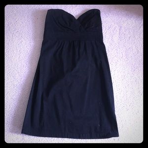 Black strapless dress